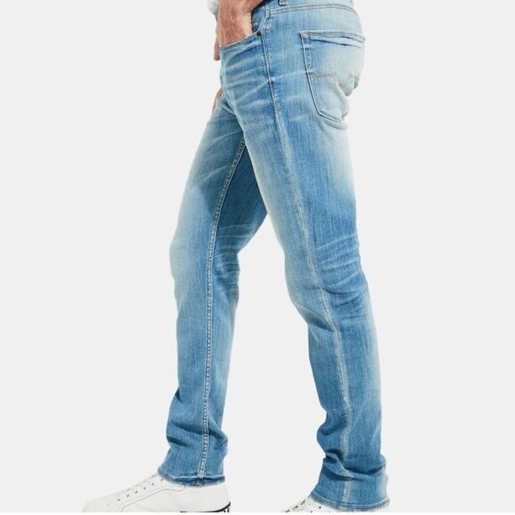 ✨Guess Mens Slim Tapered Freeform Sz 30x32 Jeans✨ - Picture 3 of 15
